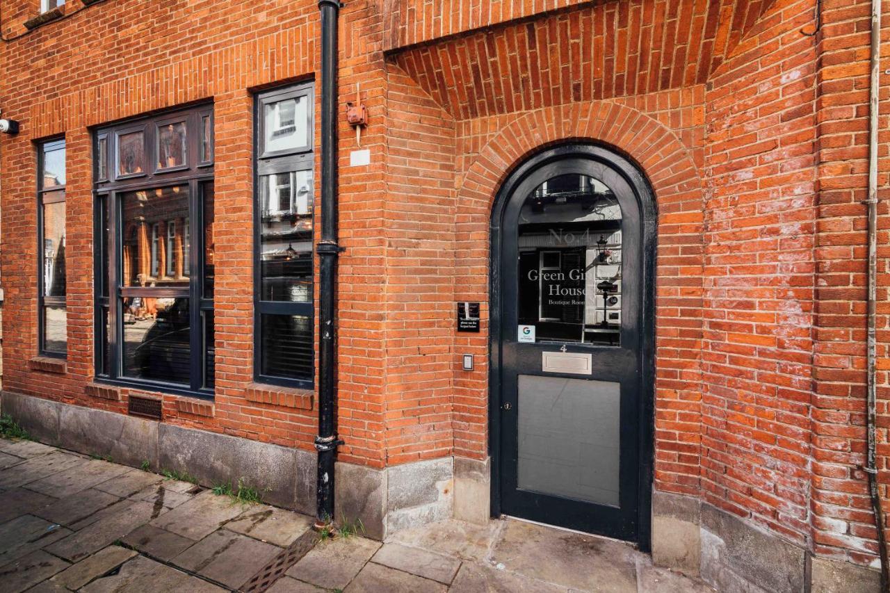 Ginger House
